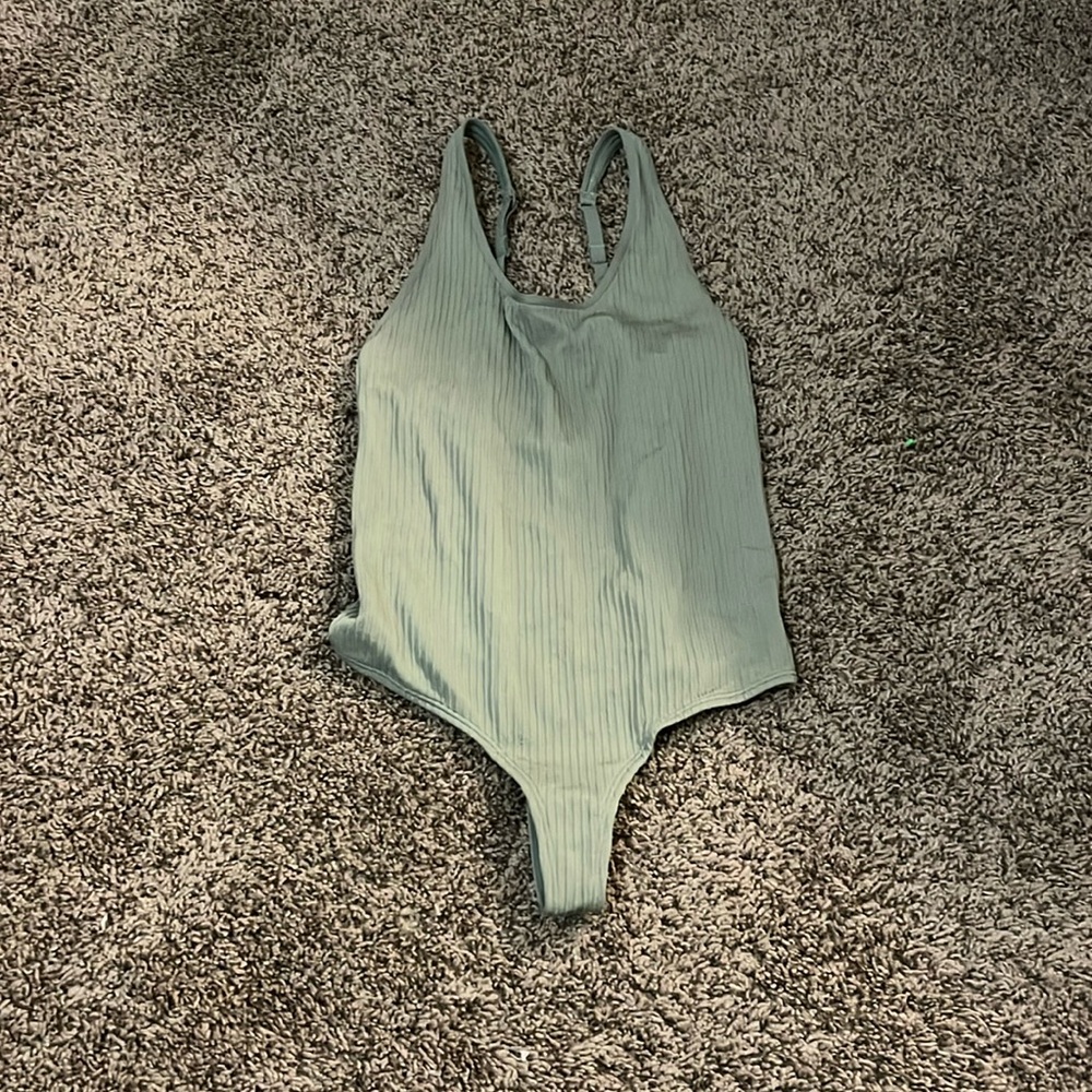 NEVER WORN!!! aerie body suit! - Picture 1 of 4